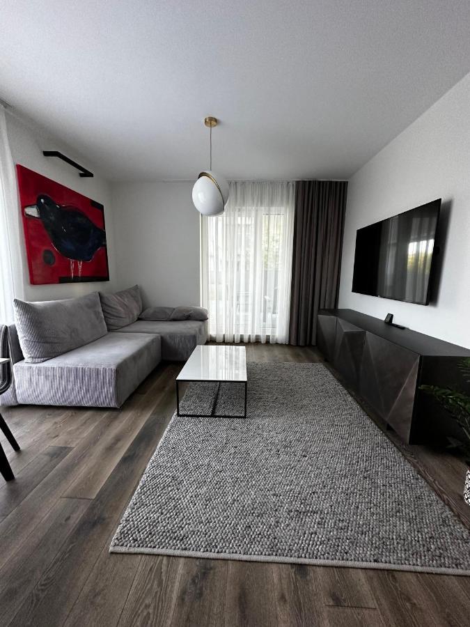 Apartament Vip Wola Warsaw Ngoại thất bức ảnh